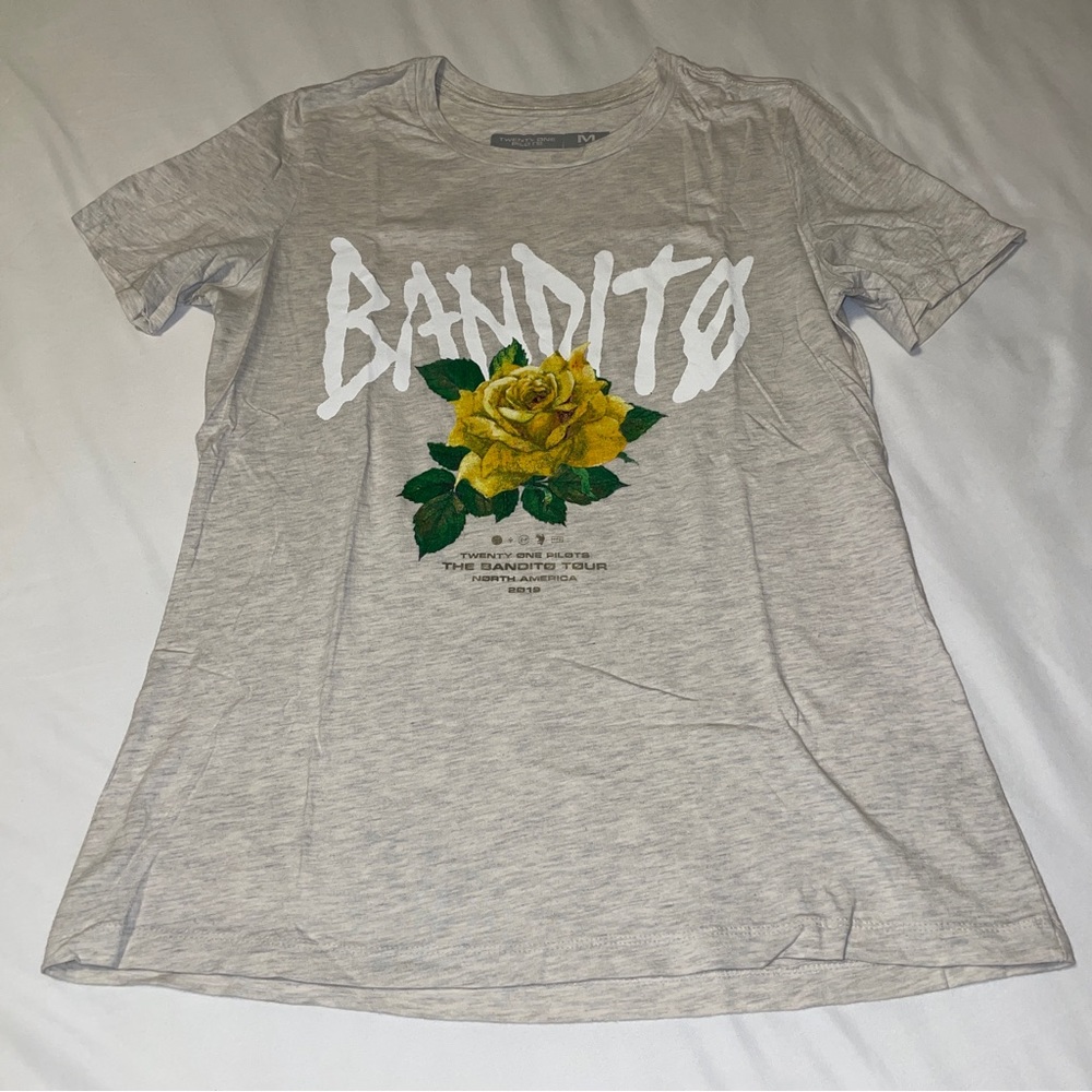Twenty One Pilots Women’s Tee, Size M